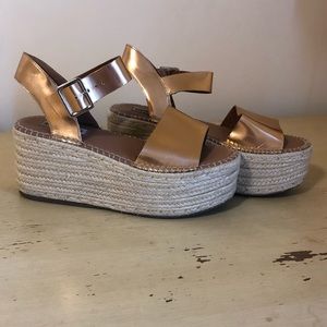 Steve Madden Rose Gold Espadrilles | Size 8